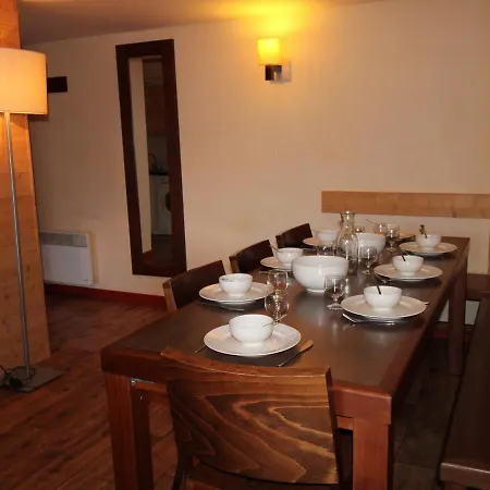Avoriaz: Grand Appartement 4 Pieces 8 Pers, Vue Sur Domaine Skiable, Wifi - Fr-1-633-43 Morzine
